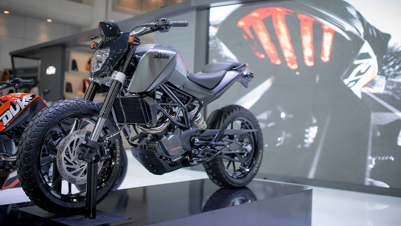 Illustration for article titled The KTM Duke 390 Is Going To Be A Customizer's Dream